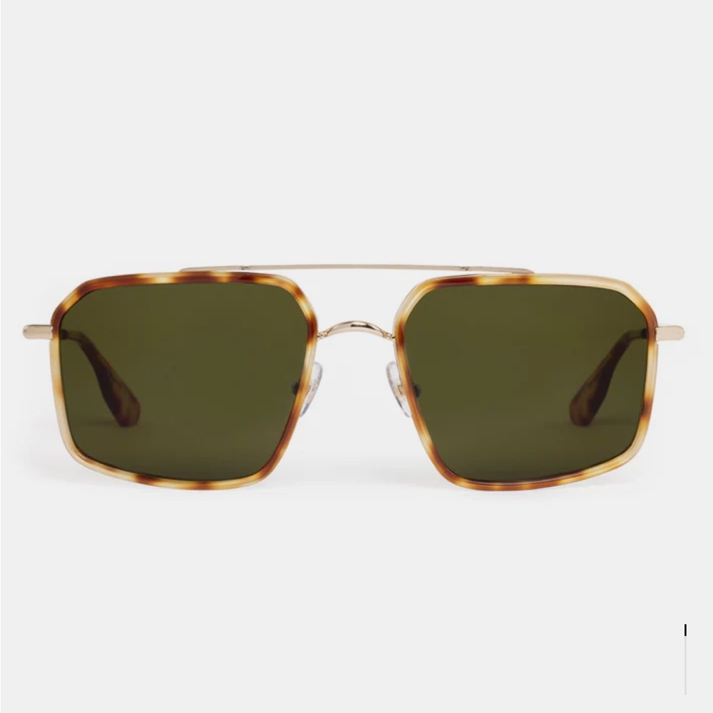 KREWE Summit Sunglasses in hawksbill